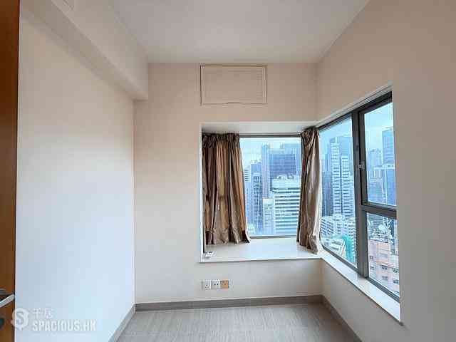 Wan Chai - The Zenith 11