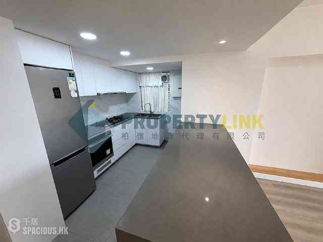 Mid Levels West - Realty Gardens Rome Court (Block 4) Rome Court 09