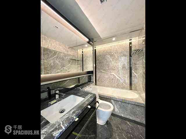 Wong Chuk Hang - The Southside Phase 3C Blue Coast II Tower 5 07