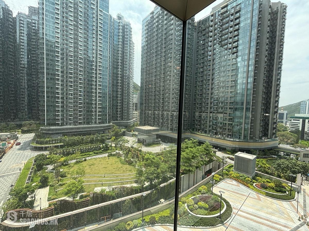 Wong Chuk Hang - The Southside Phase 3C Blue Coast II 01