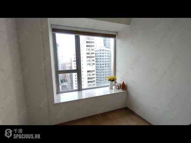 Sai Ying Pun - The Summa Block 2 06