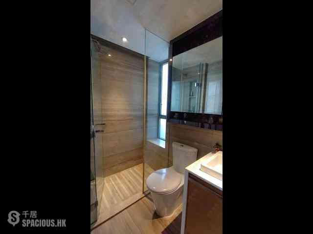 Sai Ying Pun - The Summa Block 2 07