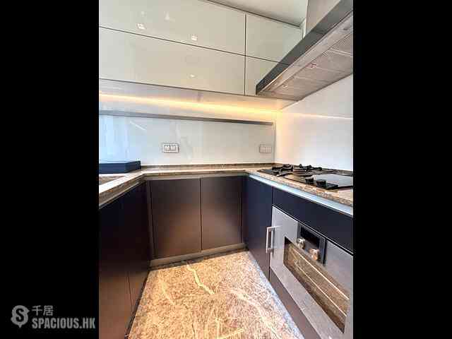 Wong Chuk Hang - The Southside Phase 3B Blue Coast Tower 2B 07
