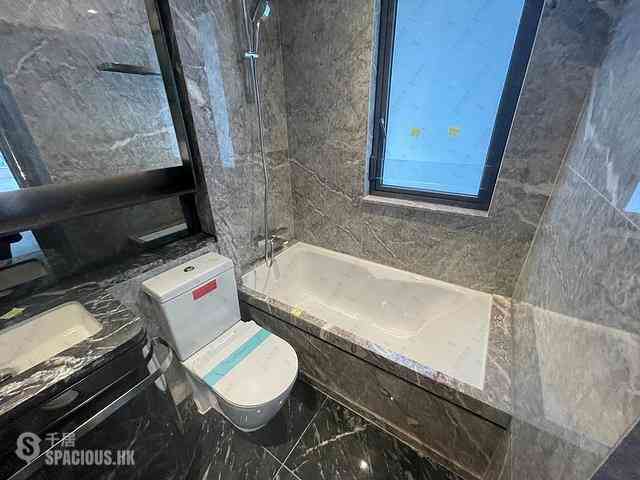 Wong Chuk Hang - The Southside Phase 3C Blue Coast II Tower 5 05