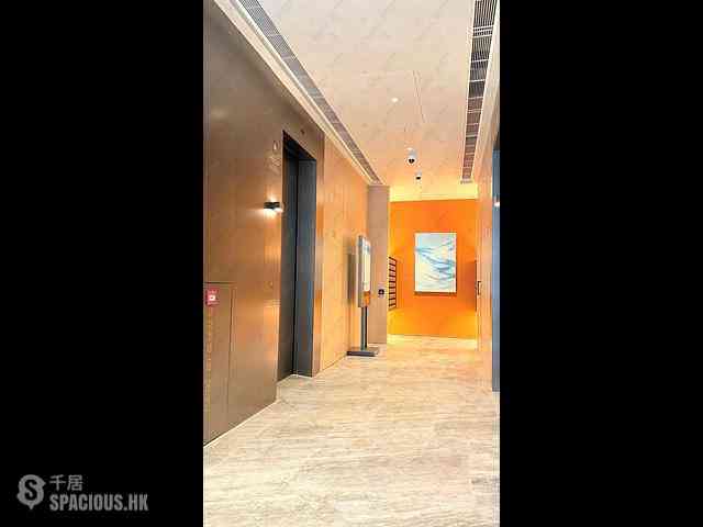 Wan Chai - 33 Kennedy Road 02
