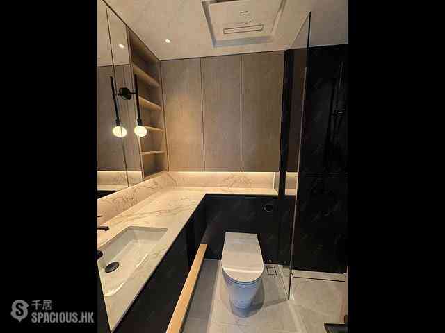 Wan Chai - 33 Kennedy Road 07
