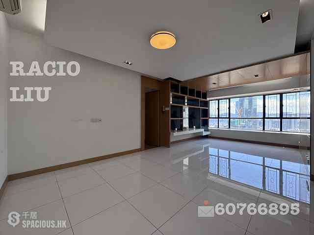 Mid Levels Central - The Grand Panorama 02