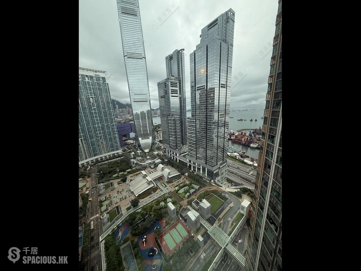 West Kowloon - Sorrento Phase 1 Block 5 01