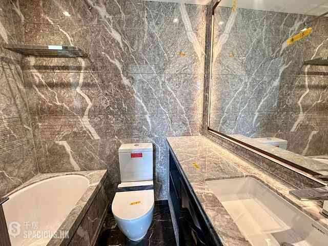 Wong Chuk Hang - The Southside Phase 3B Blue Coast Tower 2B 08