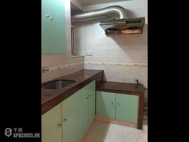 Sai Ying Pun - Yue Sun Mansion 12