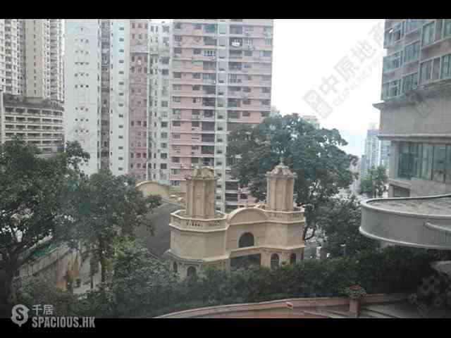 Mid Levels Central - Robinson Place 01