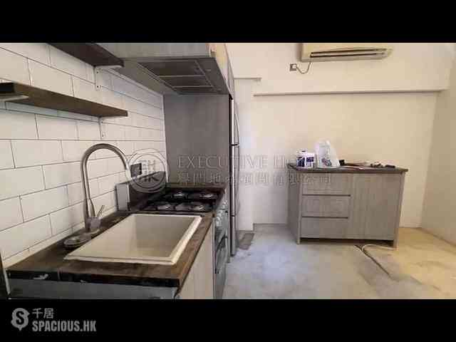 Kennedy Town - New Fortune House 04