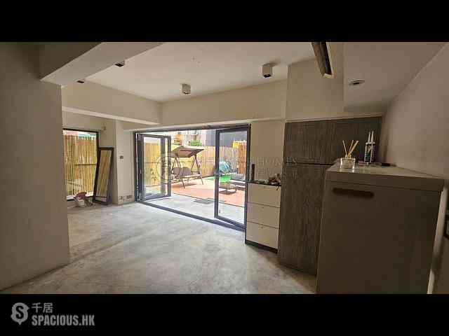 Kennedy Town - New Fortune House 03