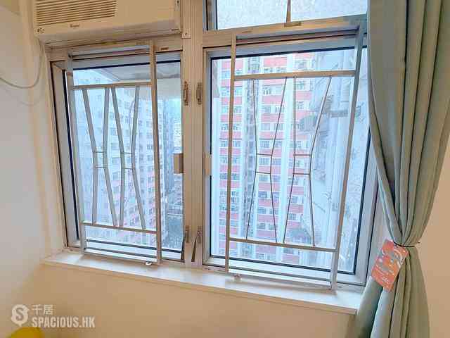 Kennedy Town - Smithfield Court 09