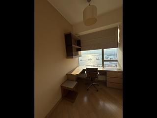 West Kowloon - The Cullinan (Tower 21 Zone 2 Luna Sky) 11