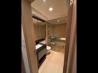 West Kowloon - The Cullinan (Tower 21 Zone 2 Luna Sky) 13
