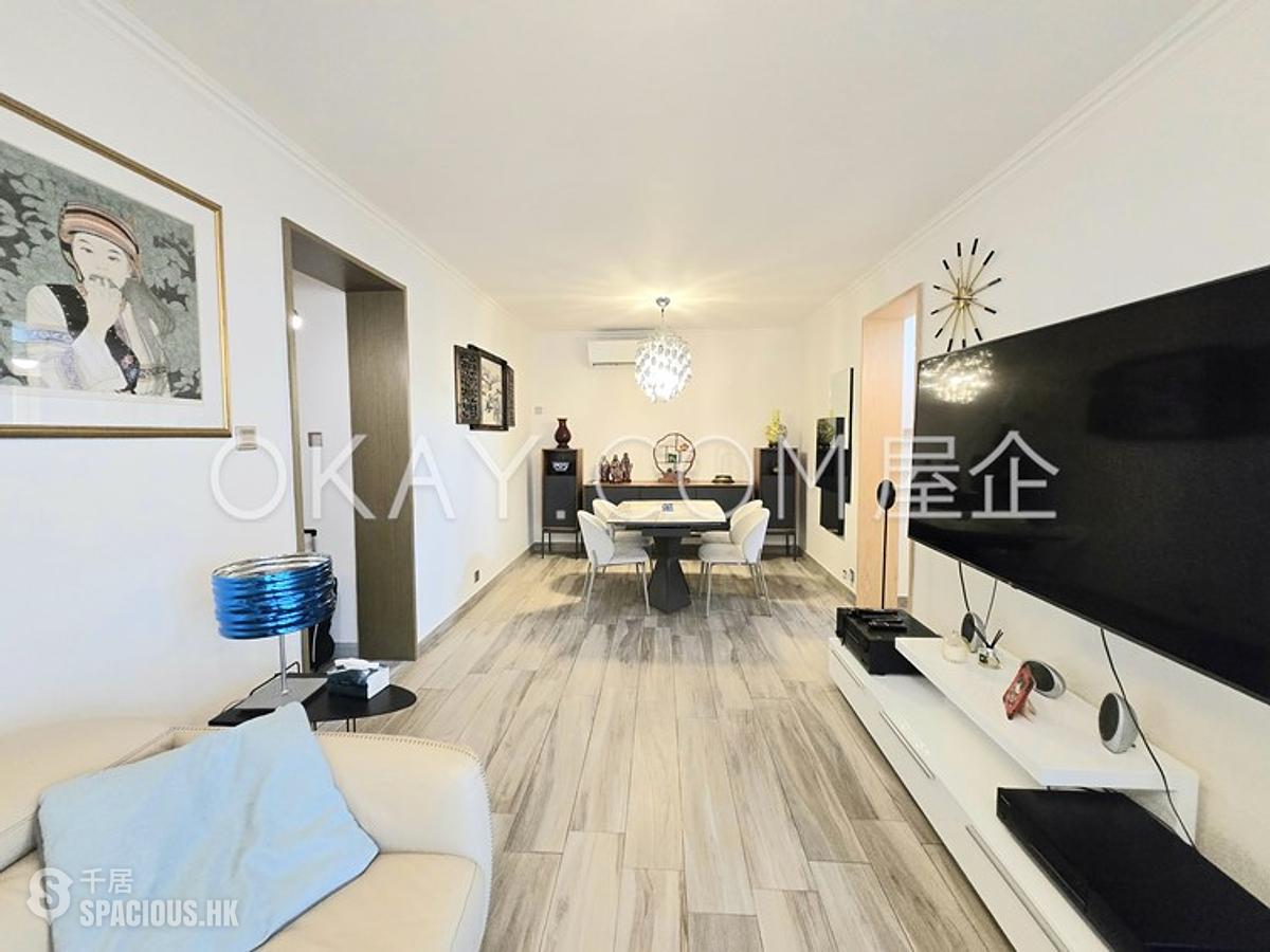 Discovery Bay - Discovery Bay Phase 5 Greenvale Village Greenburg Court (Block 2) 2 01