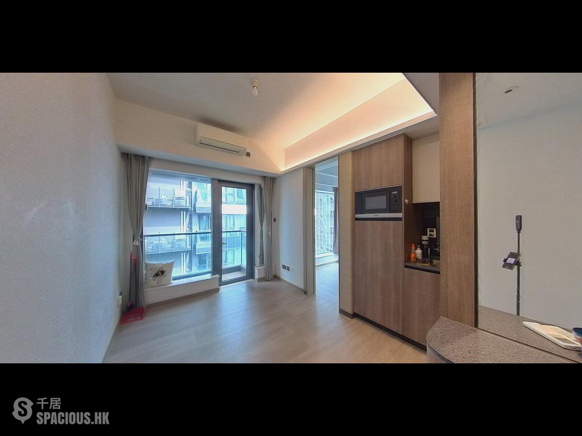 Sai Ying Pun - One・Artlane 01