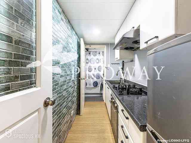 Mid Levels Central - Cimbria Court 07