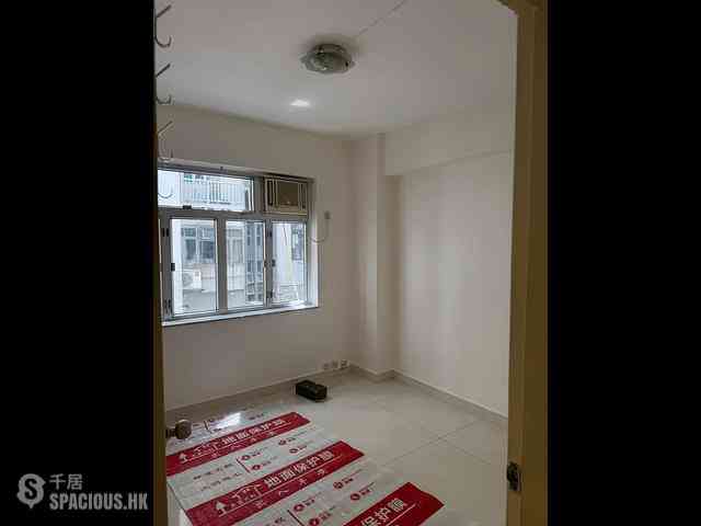Causeway Bay - Cleveland Mansion 06