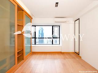 Mid Levels Central - The Grand Panorama 06