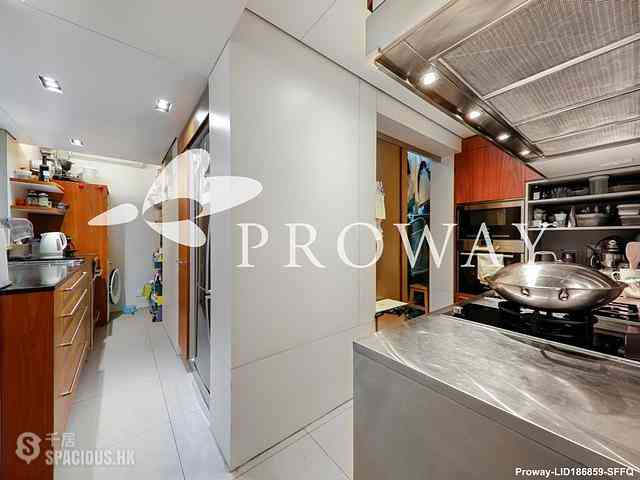 Wan Chai - Phoenix Court 09