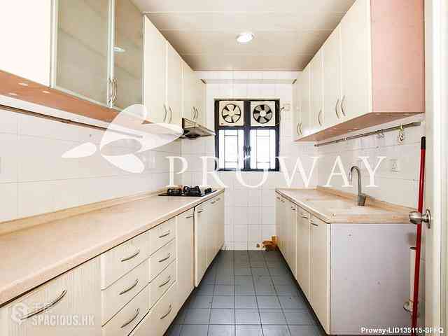 Mid Levels Central - The Grand Panorama 10