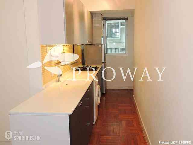 Mid Levels Central - Cimbria Court 08
