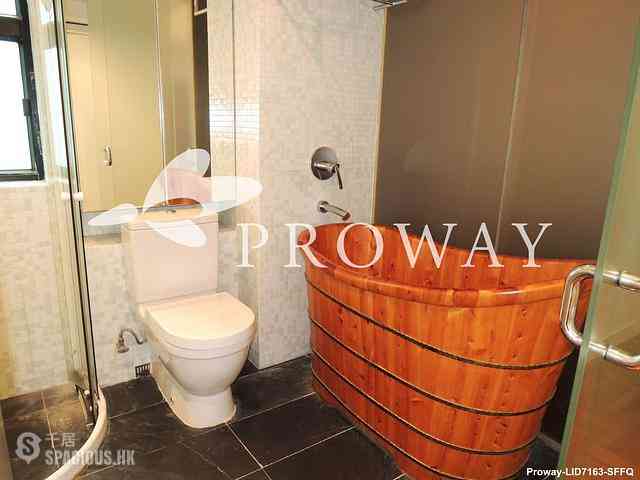 Mid Levels Central - Cimbria Court 10