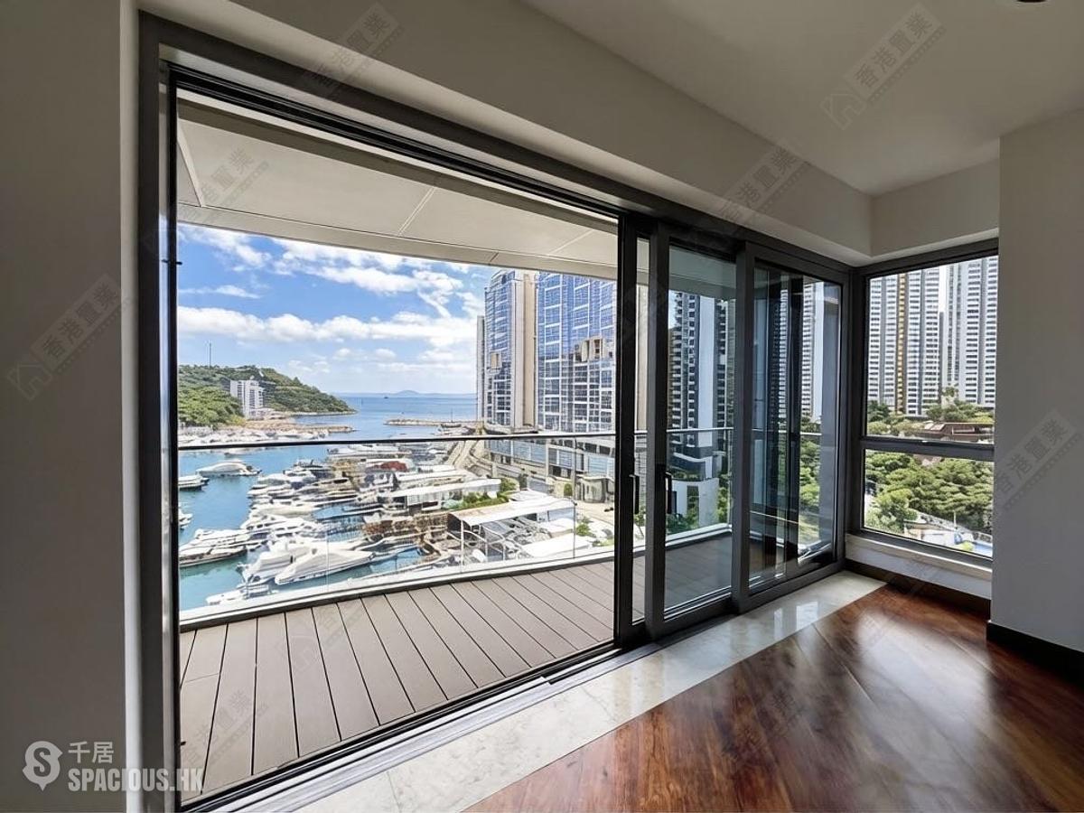 Ap Lei Chau - Marina South 01