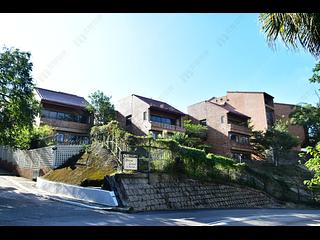 The Peak - Orient Crest 20
