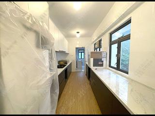 Repulse Bay - Repulse Bay Apartments 04