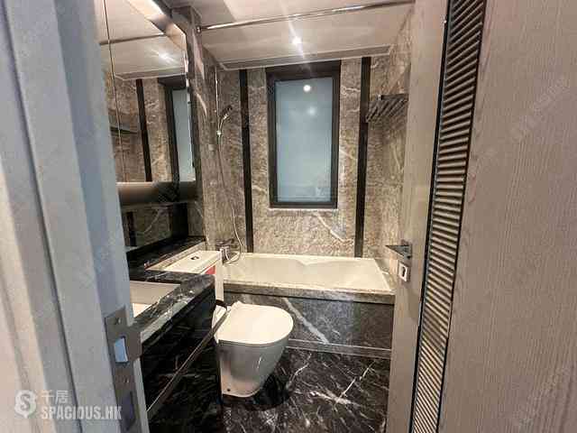 Wong Chuk Hang - The Southside Phase 3B Blue Coast 05