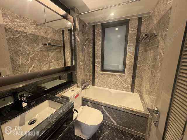 Wong Chuk Hang - The Southside Phase 3B Blue Coast 11
