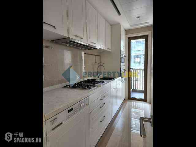 Sai Ying Pun - Kensington Hill 04