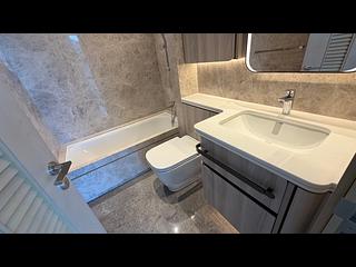Wong Chuk Hang - The Southside Phase 4A Tower 2B 16