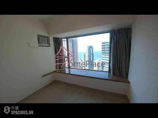 Sheung Wan - Queen's Terrace 08