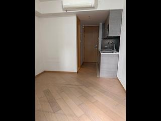 Hung Hom - Upper East Tower 1C 03