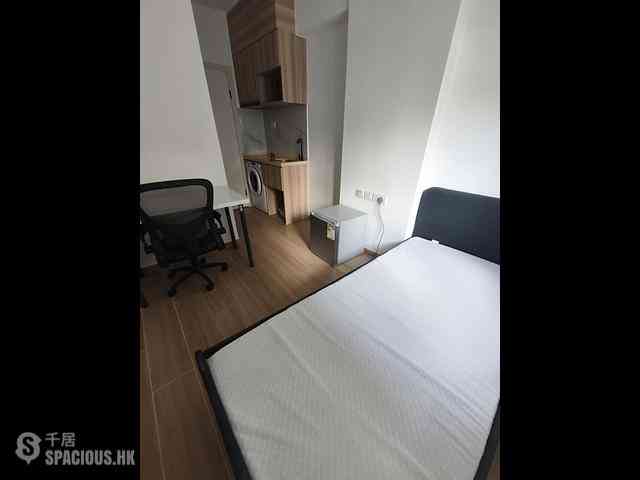 Mong Kok - Wong Choy Mansion 03