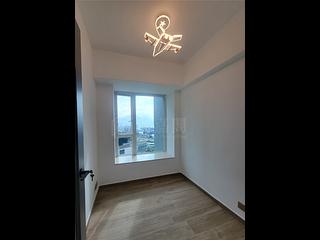 Tai Kok Tsui - Florient Rise Tower 2 06