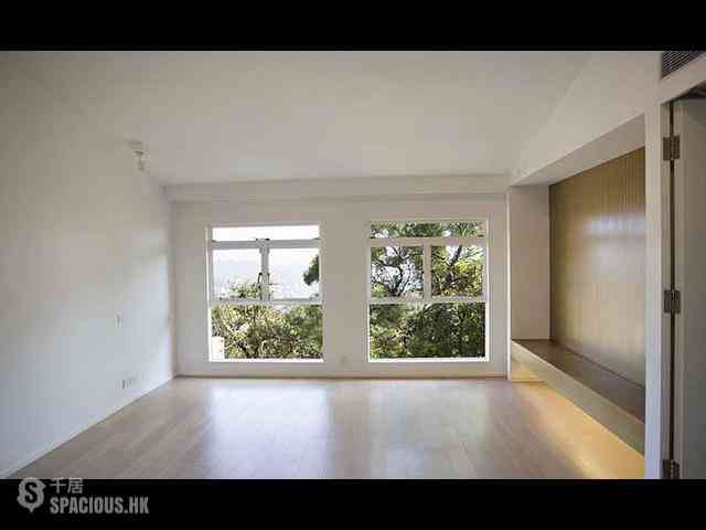 The Peak - Strawberry Hill 07