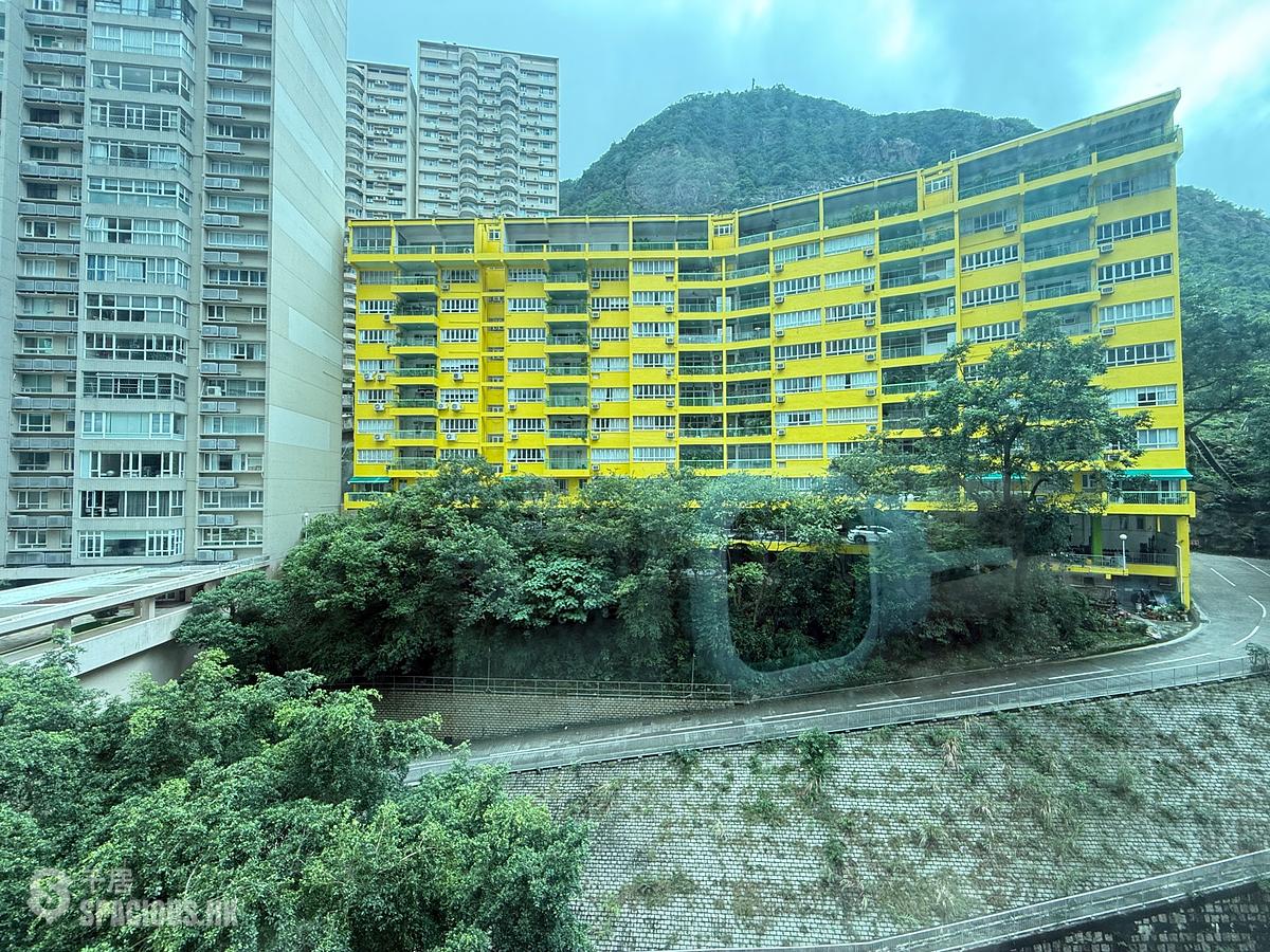 Mid Levels Central - Cimbria Court 01