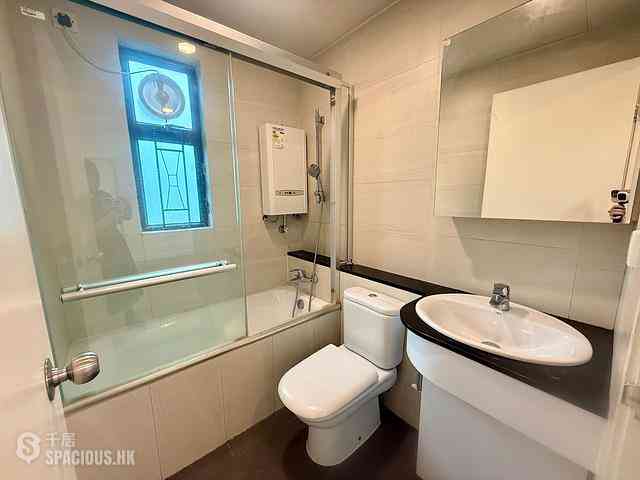 Mid Levels Central - Cimbria Court 10