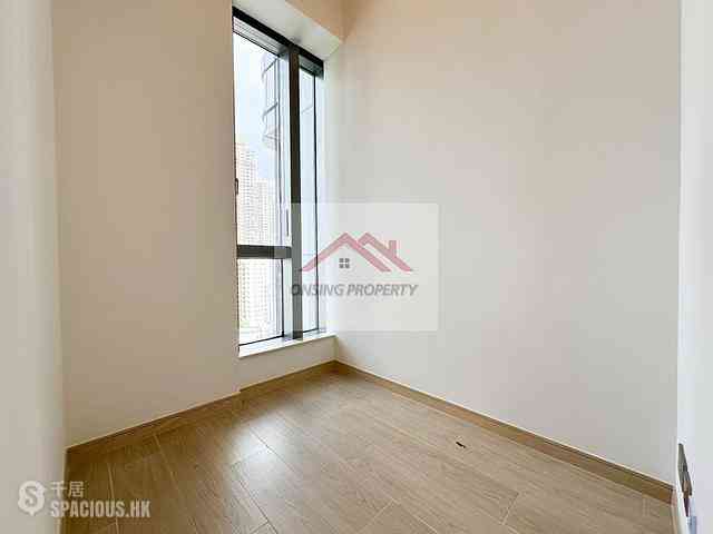 Sai Ying Pun - Upper Manor 10