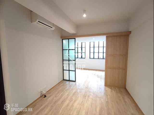 Sheung Wan - 256-258, Hollywood Road 02
