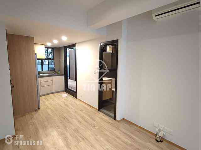 Sheung Wan - 256-258, Hollywood Road 10