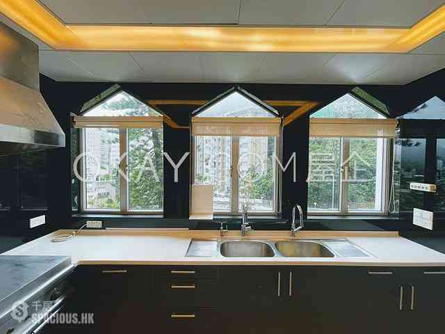 The Peak - Guildford Court 04