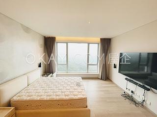 The Peak - Guildford Court 07