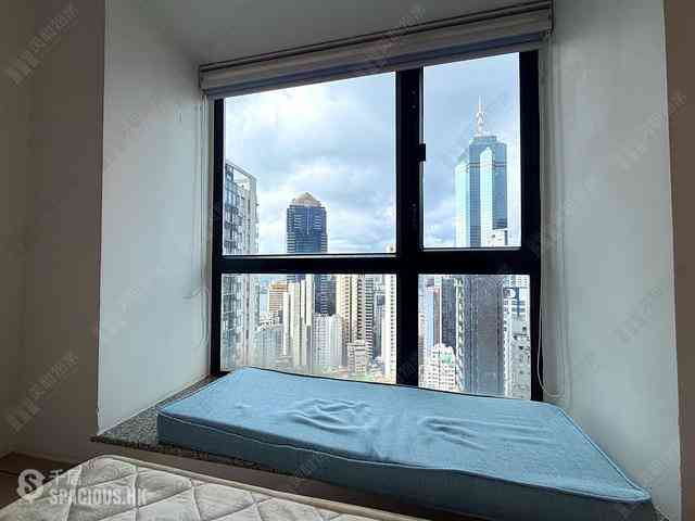 Soho - Caine Tower 23