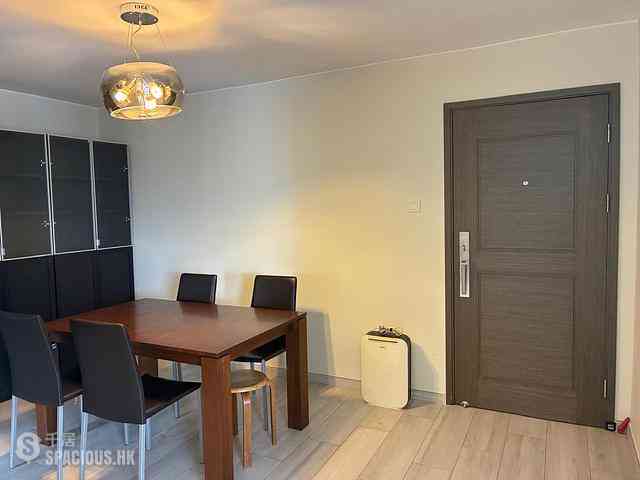 Tai Koo Shing - Tai Koo Shing Sing Fai Terrace Yiu Sing Mansion 01